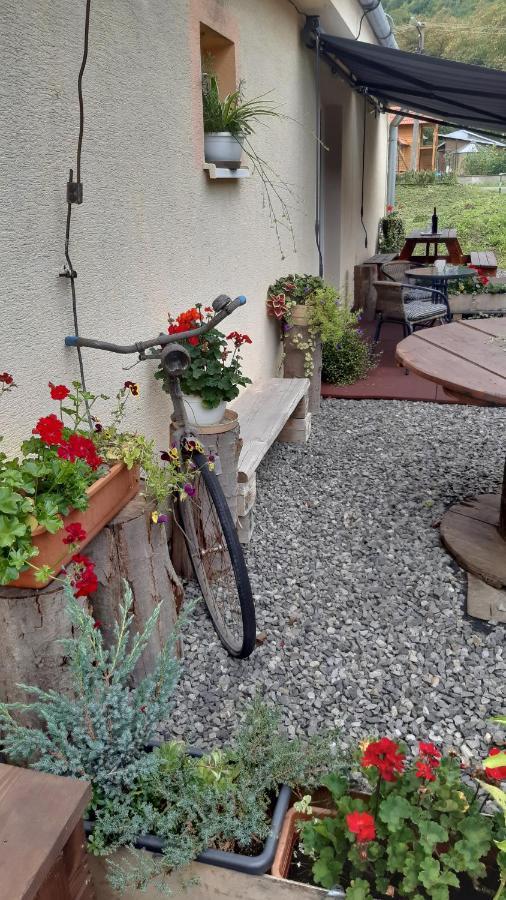 Bike Apartments 1 Hodrushámor Kültér fotó